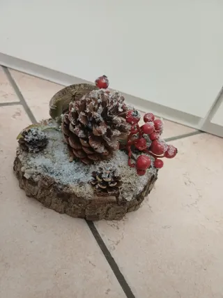 Centrotavola Natalizio Pigne Bacche Legno