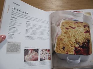 Mary Berry's Cookery Course