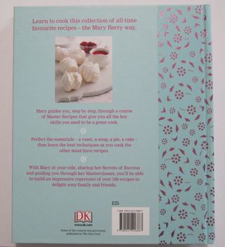 Mary Berry's Cookery Course