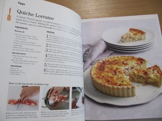 Mary Berry's Cookery Course