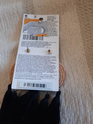 Pendientes largos Mango beige y negro