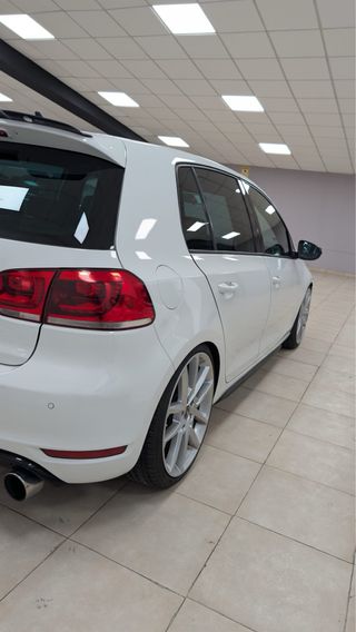 Volkswagen Golf 2011