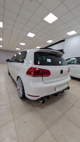 Volkswagen Golf 2011