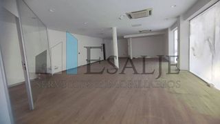 Local comercial en venta en Pintores-Ferial en Parla