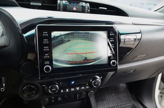 Toyota Hilux 4x4+Navegacion+Camara+Barras+Gancho