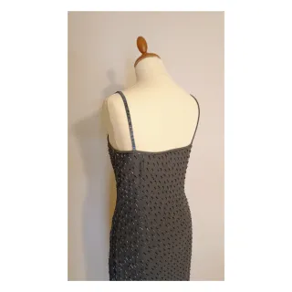 Vestido largo negro con abalorios