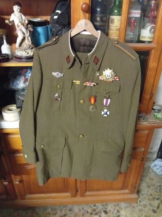 Uniforme militar antiguo