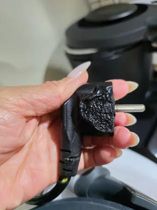 Thermomix TM5 con sus accesorios  y Cook-key