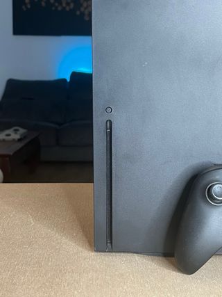 Xbox Series X + Mando Negro