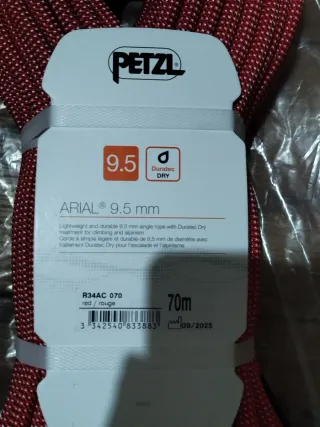 Cuerda Escalada Petzl 70m 9.5mm Roja Nueva