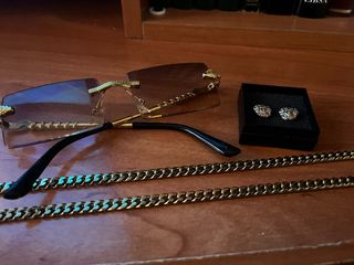 Conjunto elegante para hombre.