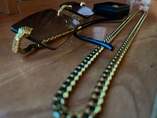 Conjunto elegante para hombre.