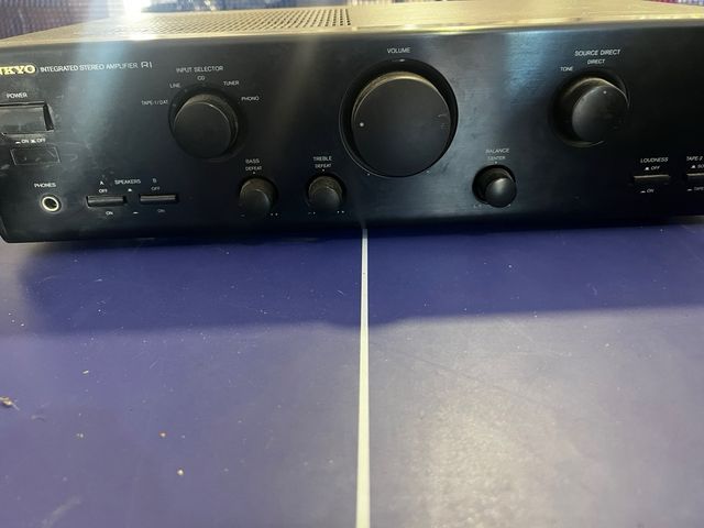 Mezclador DJ , y equipo de sonido.