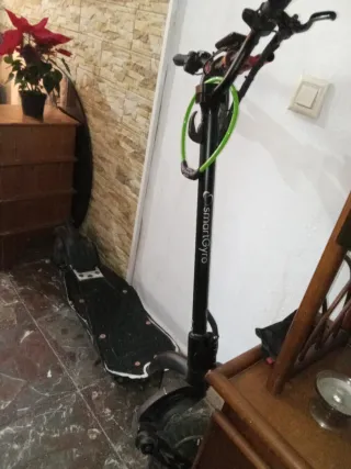 Patinete marca smart gyro raptor