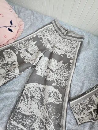 Conjunto Christian Dior Jersey Gris Blanco