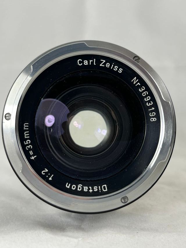 Carl Zeiss Distagon 35mm f/2 para Contarex