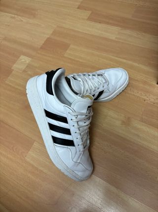 Zapatillas Adidas Hombre Blancas y Negras
