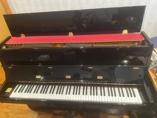 Piano vertical Samick JS-042 + banqueta