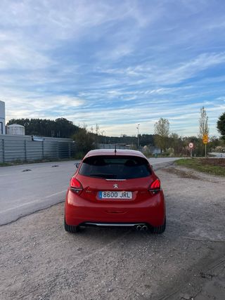 Peugeot 208 gti by