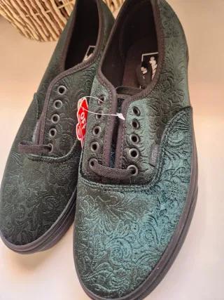 Zapatillas Vans Terciopelo Verde y Negro