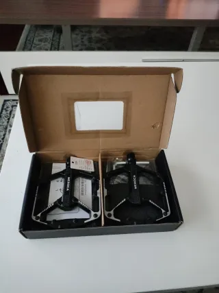 Pedales de plataforma MTB