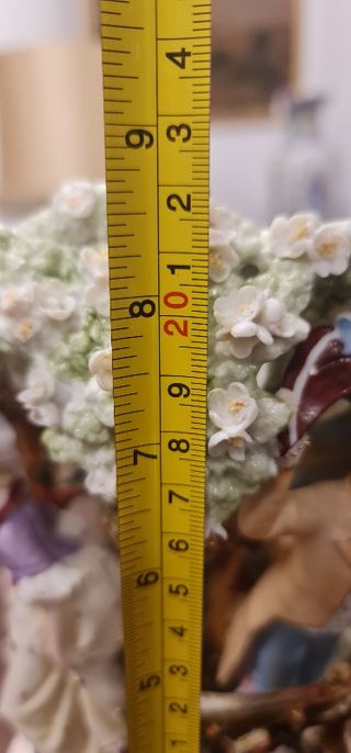 Jarrón Biscuit S. XIX Pareja Romántica