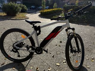 Bicicleta eléctrica Rockrider nvevo