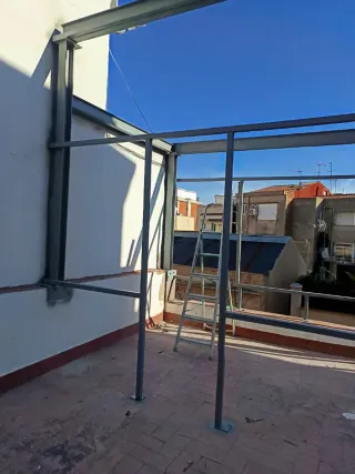 Estructura metálica para exterior