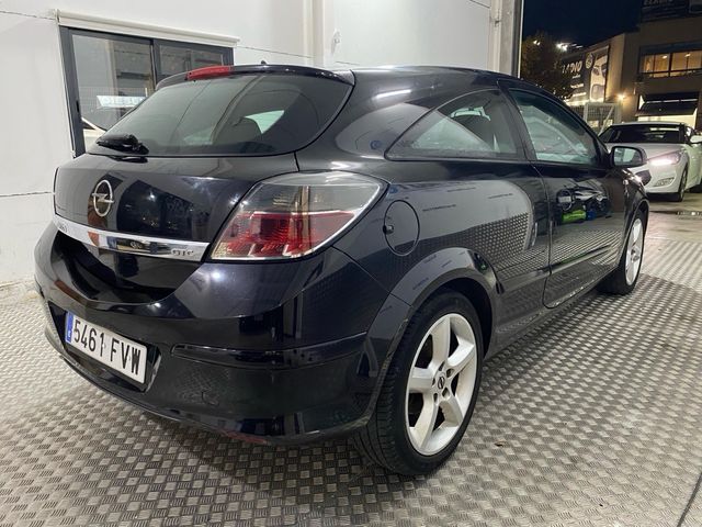 Opel Astra 2007 PEGATINA C