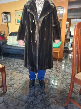 Abrigo estilo visón