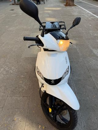 Peugeot Tweet 125