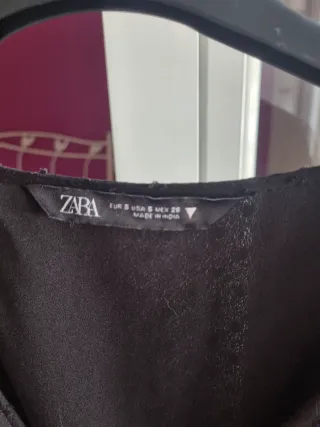 Vestido corto Zara negro