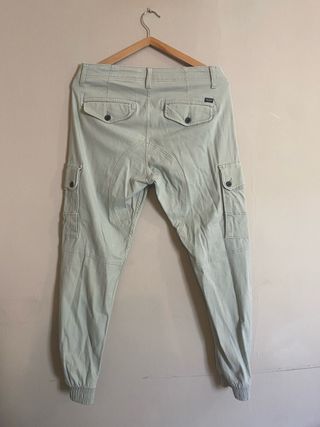 Pantalón cargo JACK&JONES verde claro talla W31L32