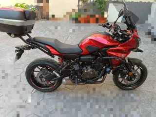 Yamaha Tracer 700 Roja