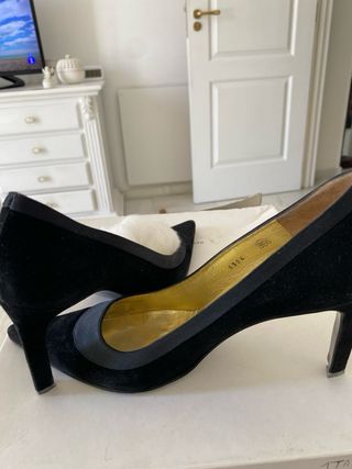 Zapatos de tacón marrones