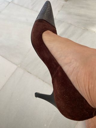Zapatos de tacón marrones