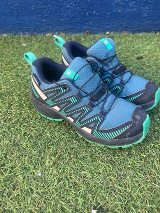 Zapatillas Salomon niño impermeables Talla 31