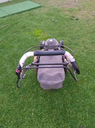 Cortacésped Honda GCV 135