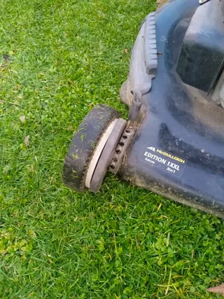 Cortacésped Honda GCV 135