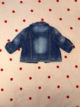 Chaqueta vaquera de niña forrada