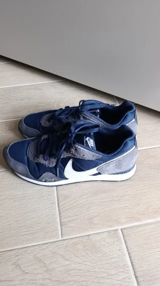 Scarpe Nike in tela blu