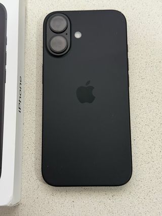 iPhone 16 Negro 128GB NUEVO DE ABRIL.