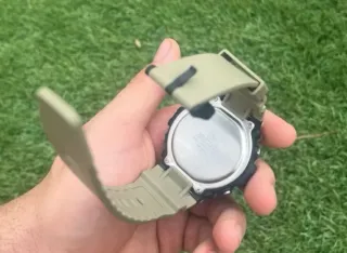 Reloj Casio AE-1500H.