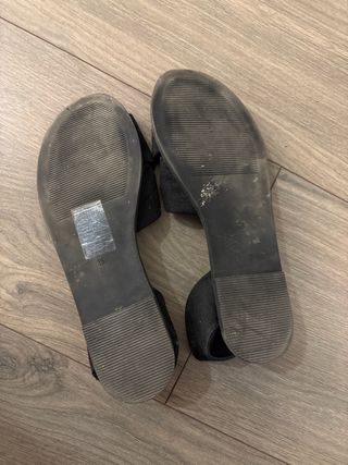 Sandalias negras Divided talla 39