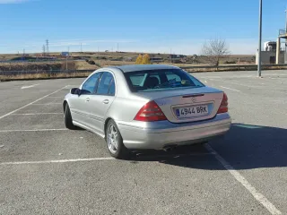 Mercedes-Benz Clase C 2001