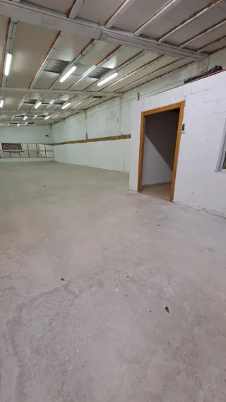 Alquiler de nave de 200m2