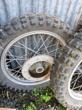 Llantas Montesa 250 360 H6