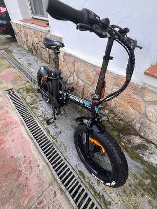 Bicicleta Eléctrica Fat Bike Negra