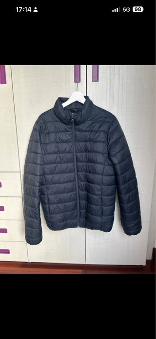 Plumífero niña azul