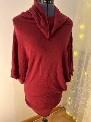 Vestito inver con scollo che cade a maniche corte